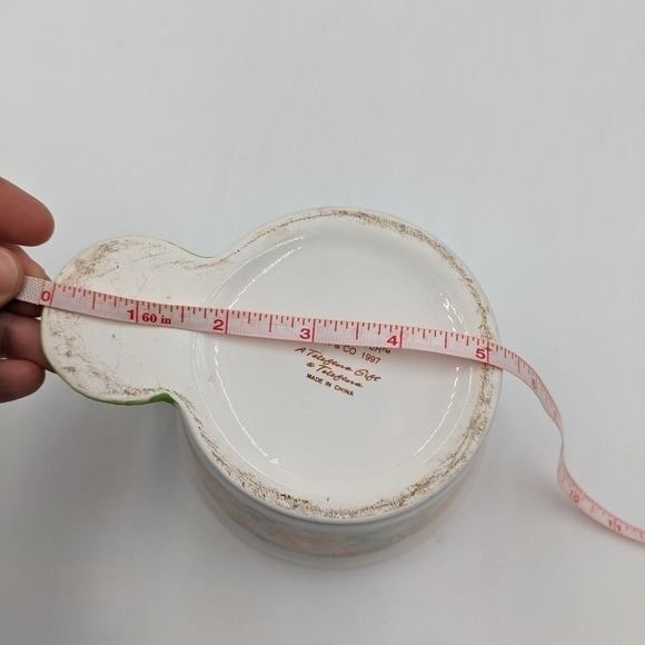 Beatrix Potter Teleflora Gift Planter Peter Rabbit Figure Fall Color Garden View - Picture 8 of 9